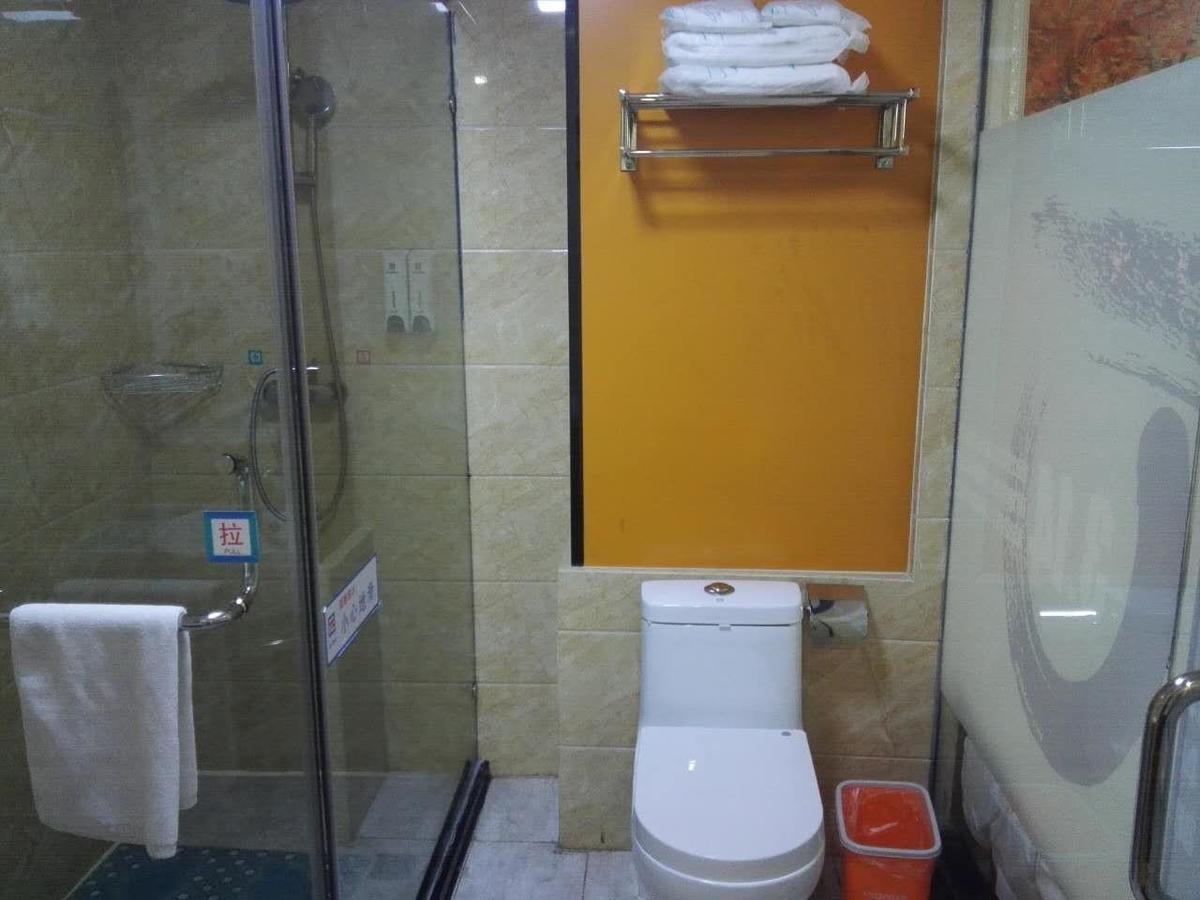 Pai Hotel Zhanjiang Xuwen Exteriör bild